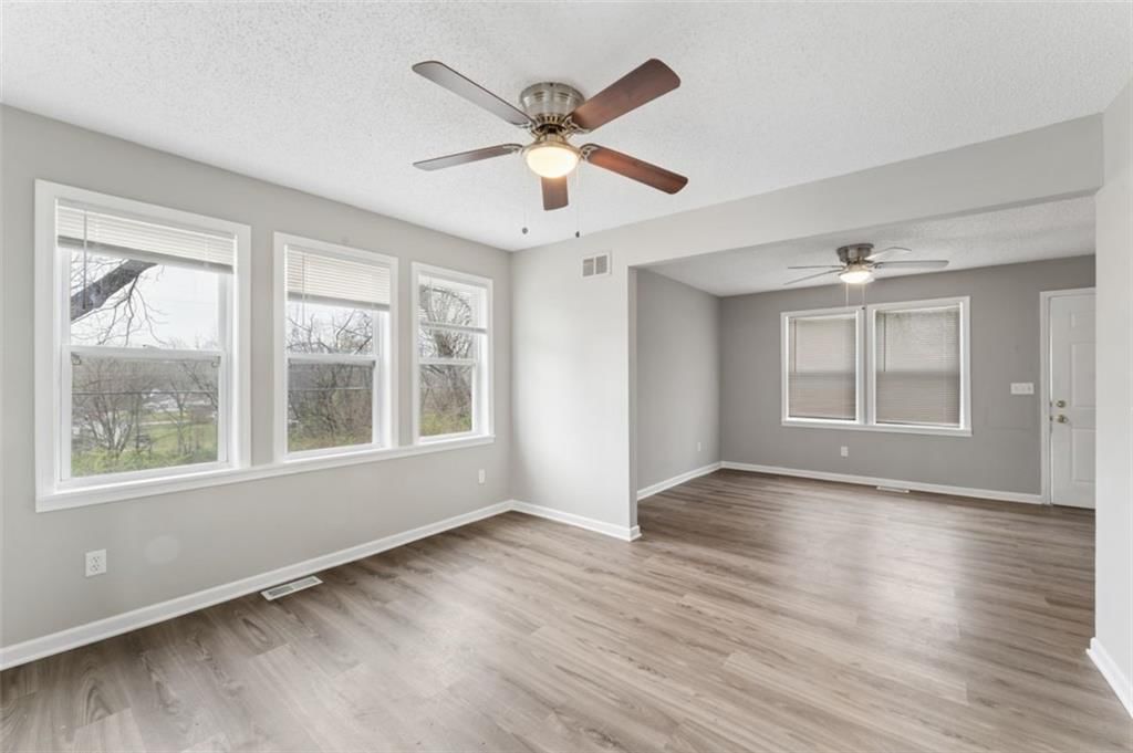 2200 S Hall Road — photo 10