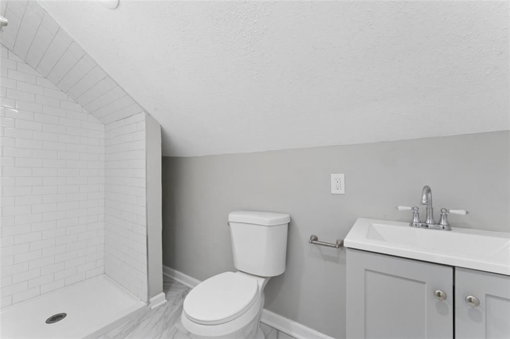 2200 S Hall Road — photo 28
