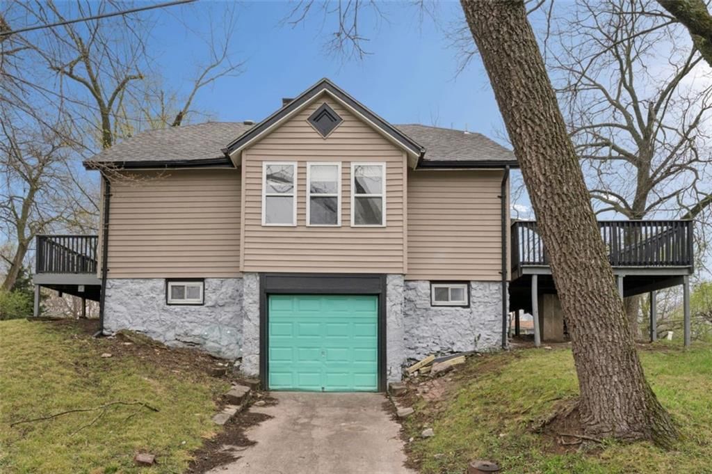 2200 S Hall Road — photo 38