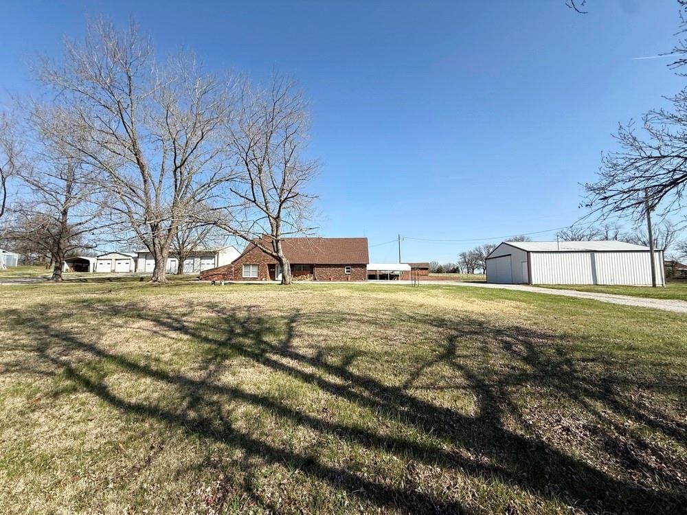 3705 E 150 Road — photo 5