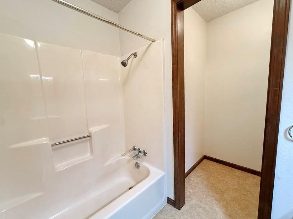 3705 E 150 Road — photo 32