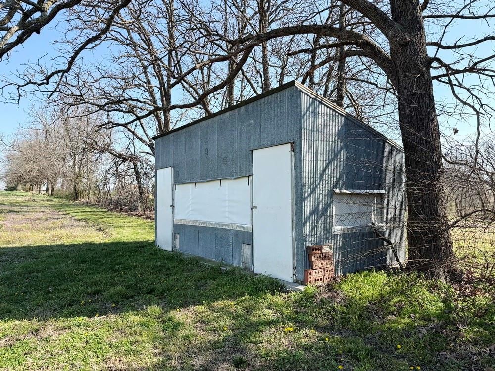 3705 E 150 Road — photo 48