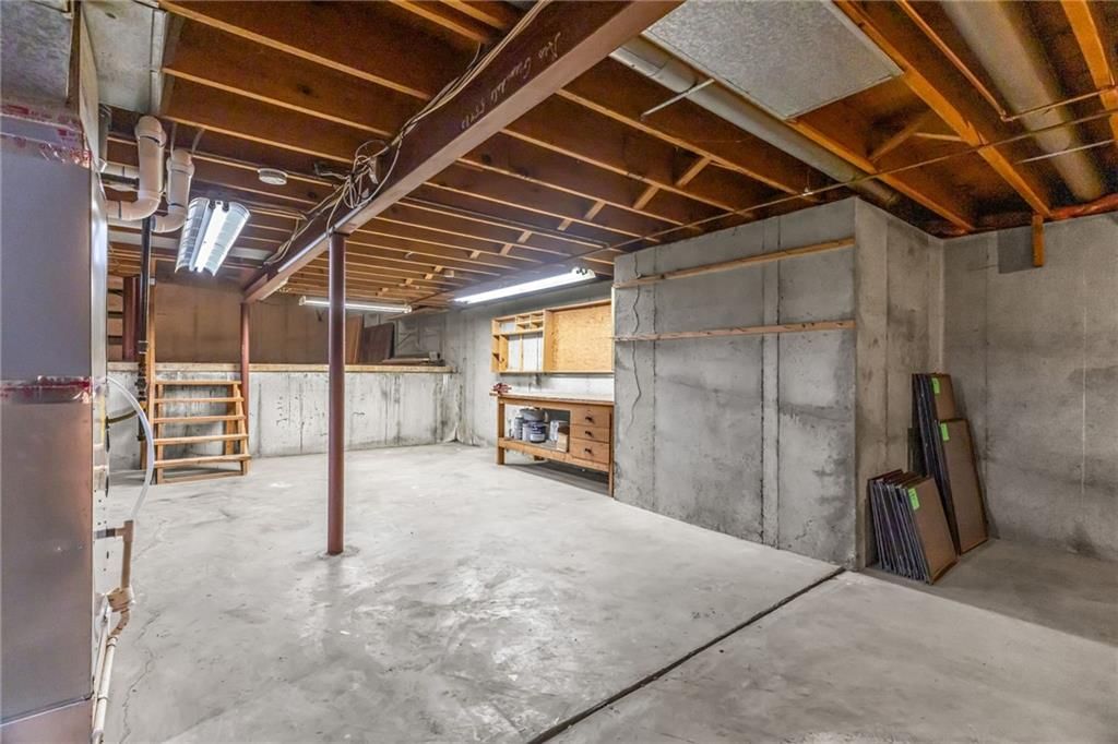 8216 NW Forest Drive — photo 23