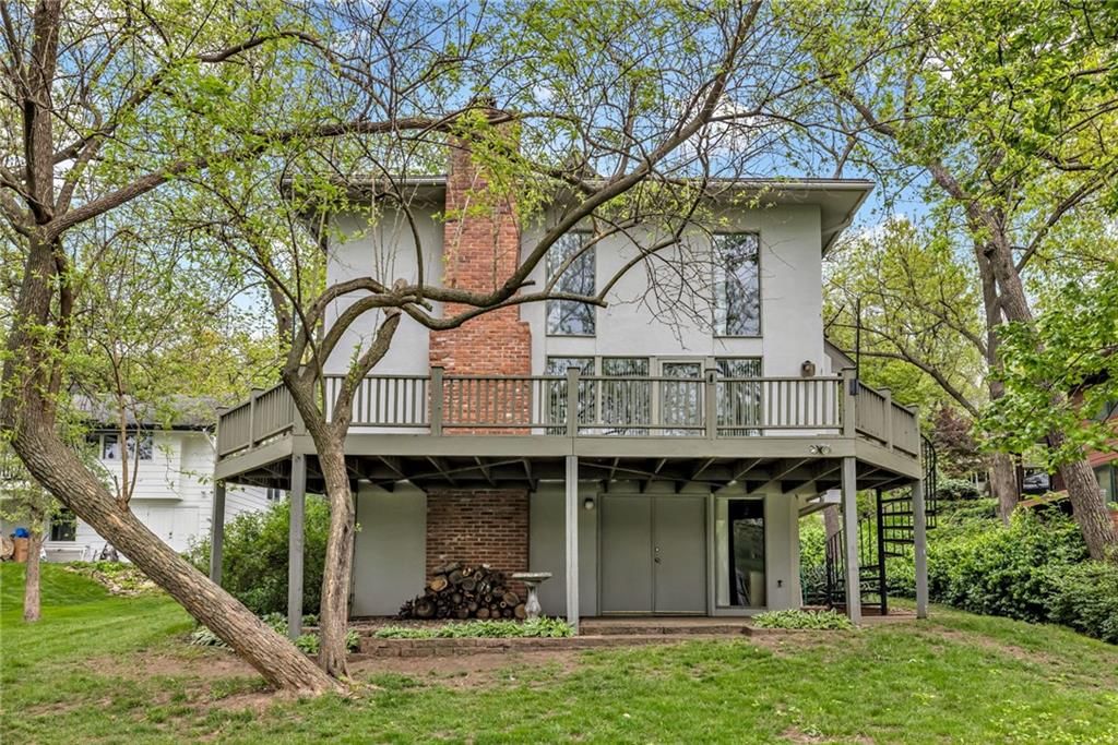 8216 NW Forest Drive — photo 27