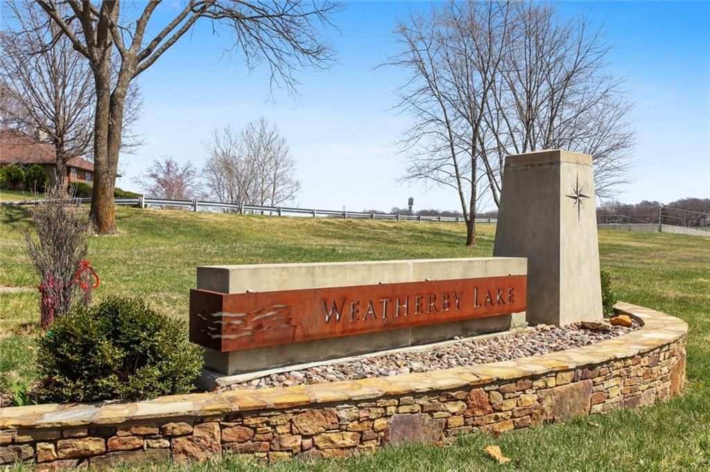 8216 NW Forest Drive — photo 35