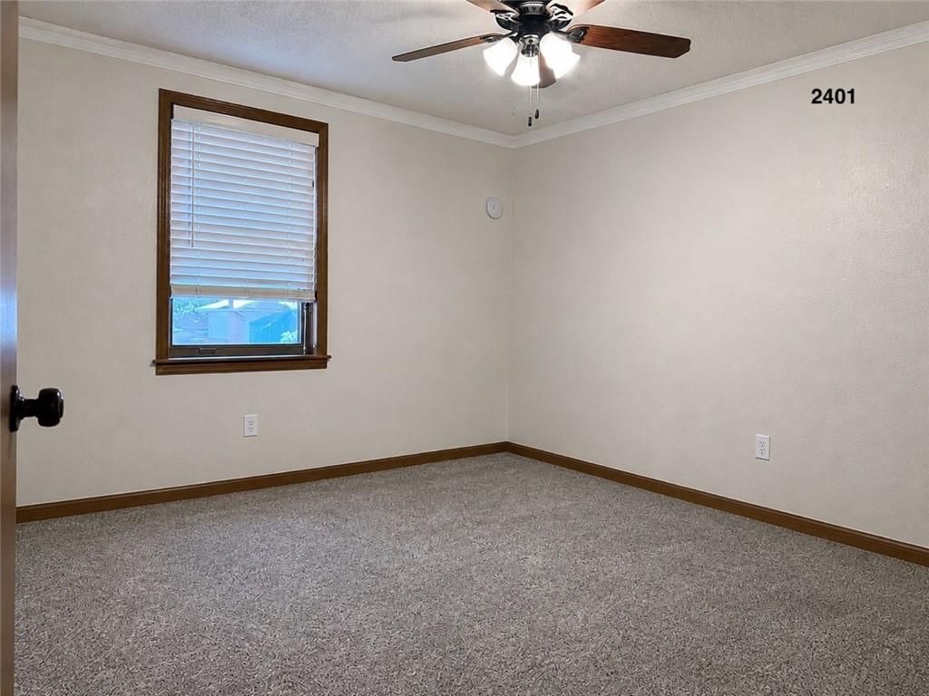 2401 & 2403 SW 6th Street — photo 9