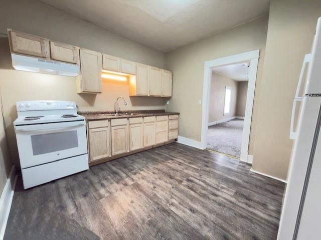 718 N Main Street — photo 14