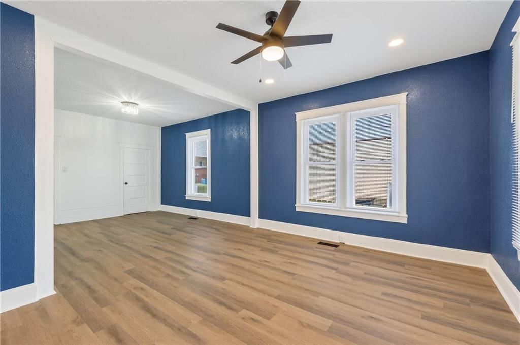 11209 Chicago Avenue — photo 13