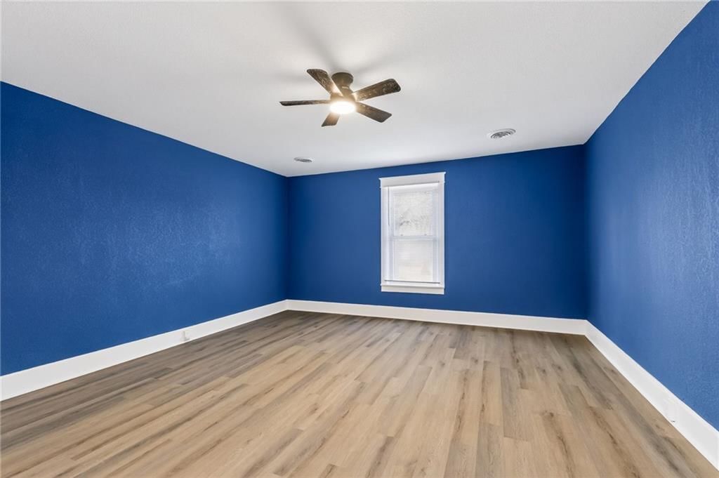 11209 Chicago Avenue — photo 32