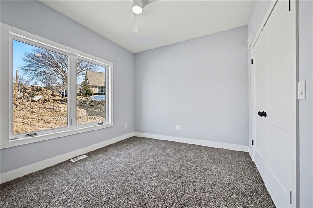 5021 Bradshaw Street — photo 33