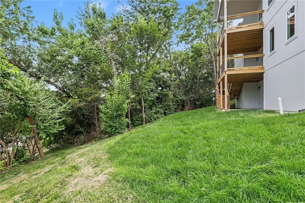 5021 Bradshaw Street — photo 44