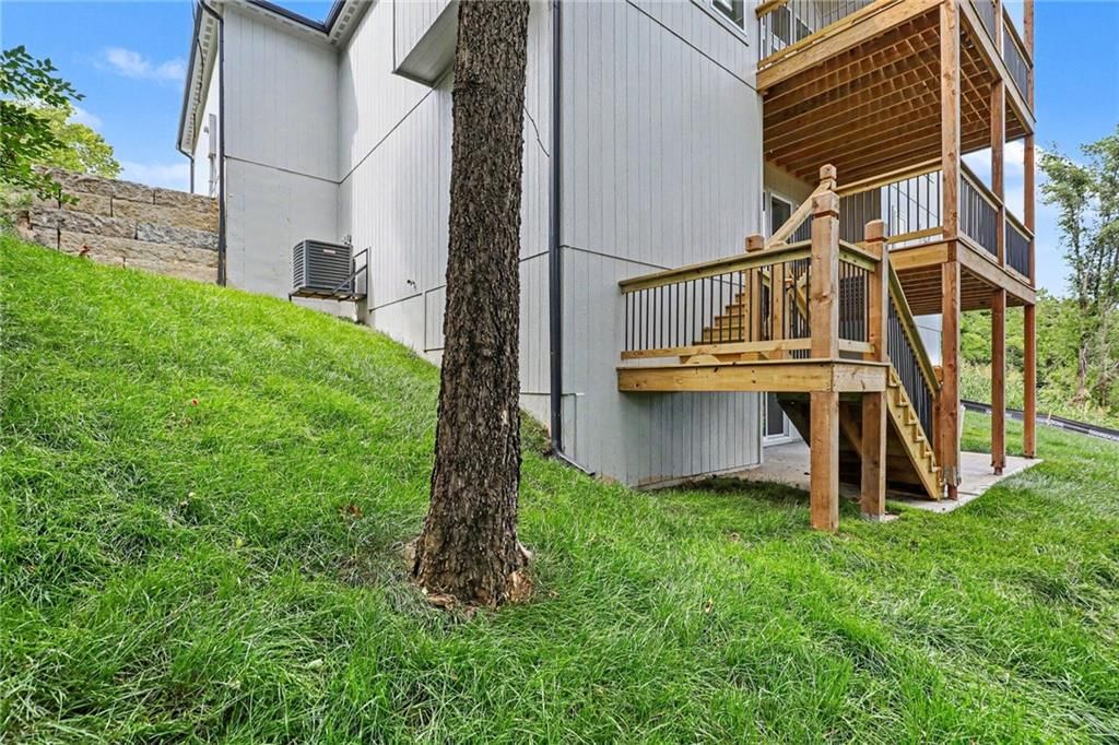 5021 Bradshaw Street — photo 46