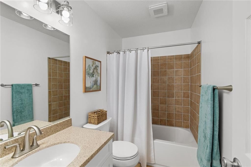 2108 Glenside Road — photo 12