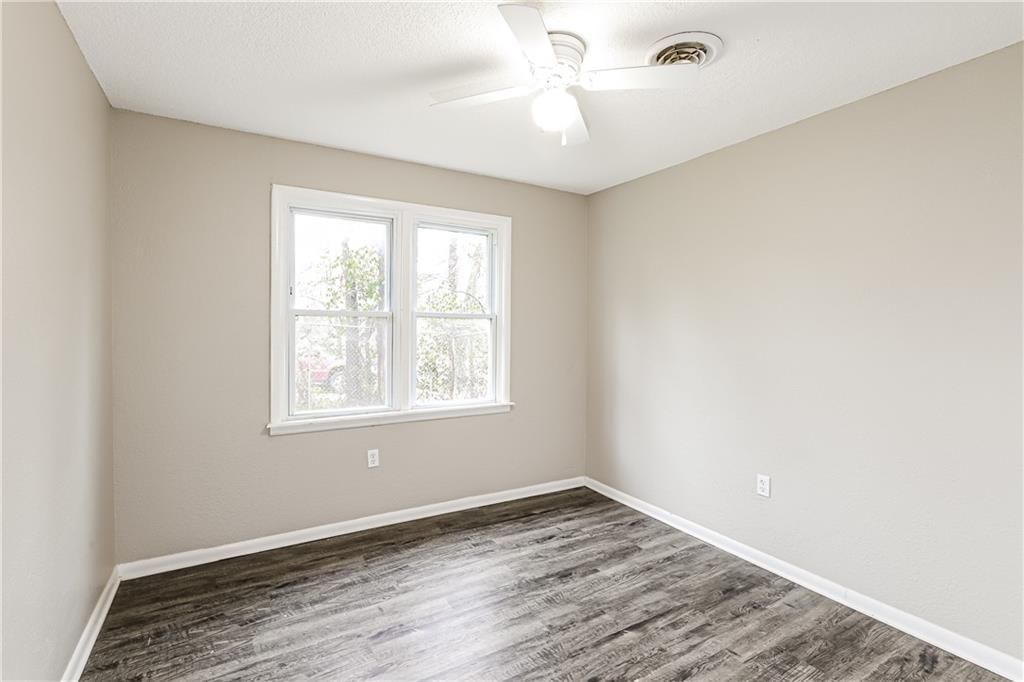 7933 N Jefferson Street — photo 12
