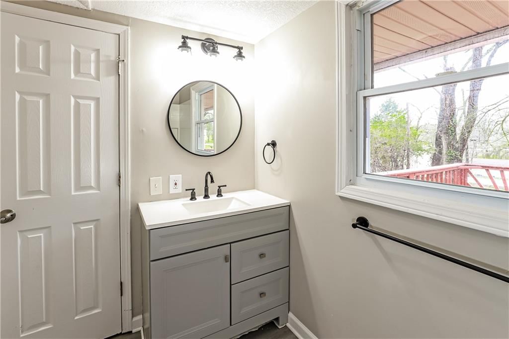 7933 N Jefferson Street — photo 14