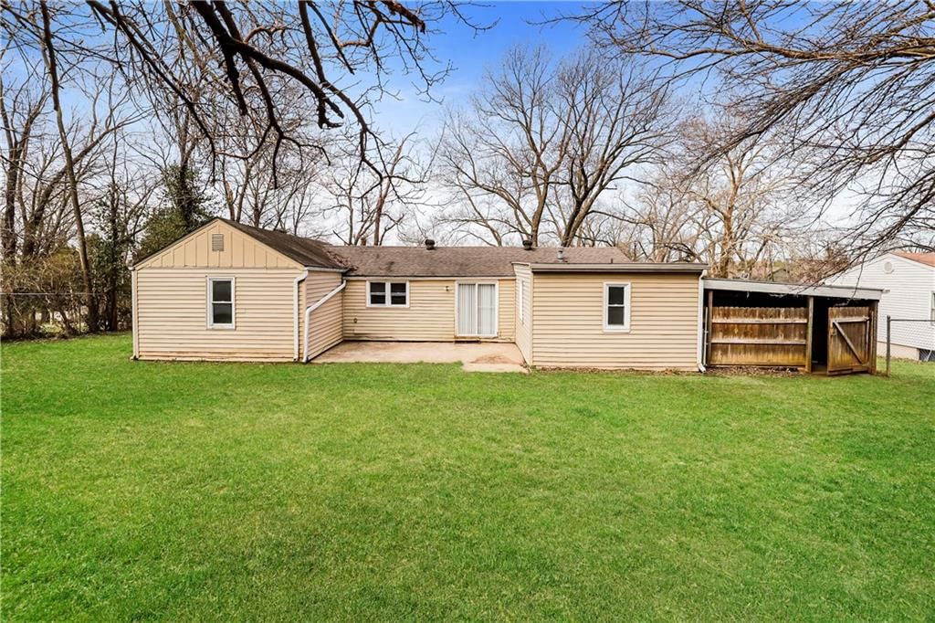 7933 N Jefferson Street — photo 15