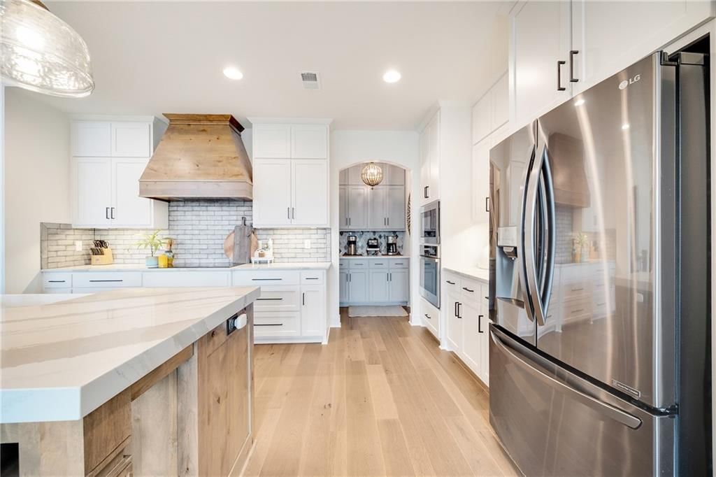 336 Thoreau Circle — photo 12