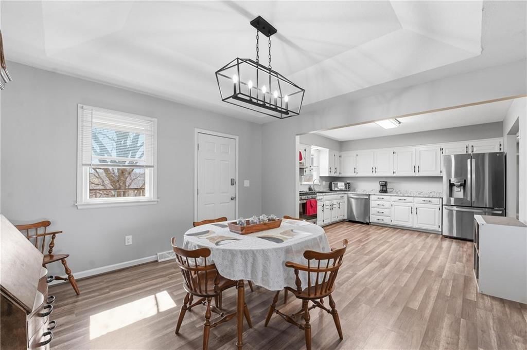 6470 SE Horseshoe Drive — photo 9