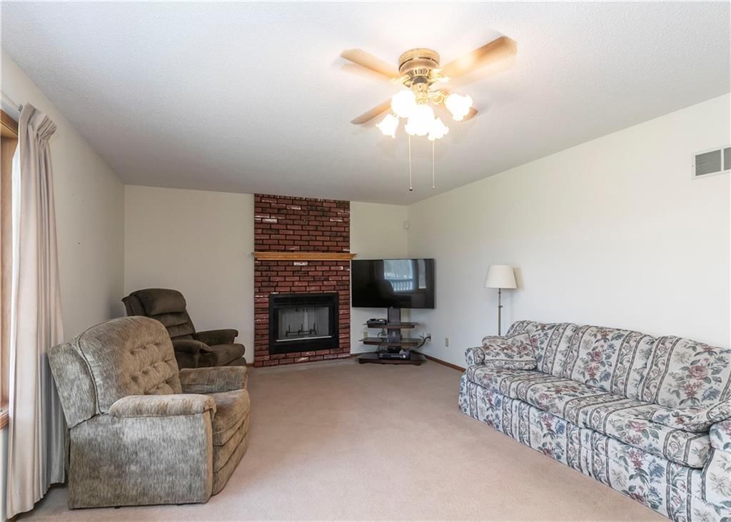 24069 Chieftain Road — photo 24