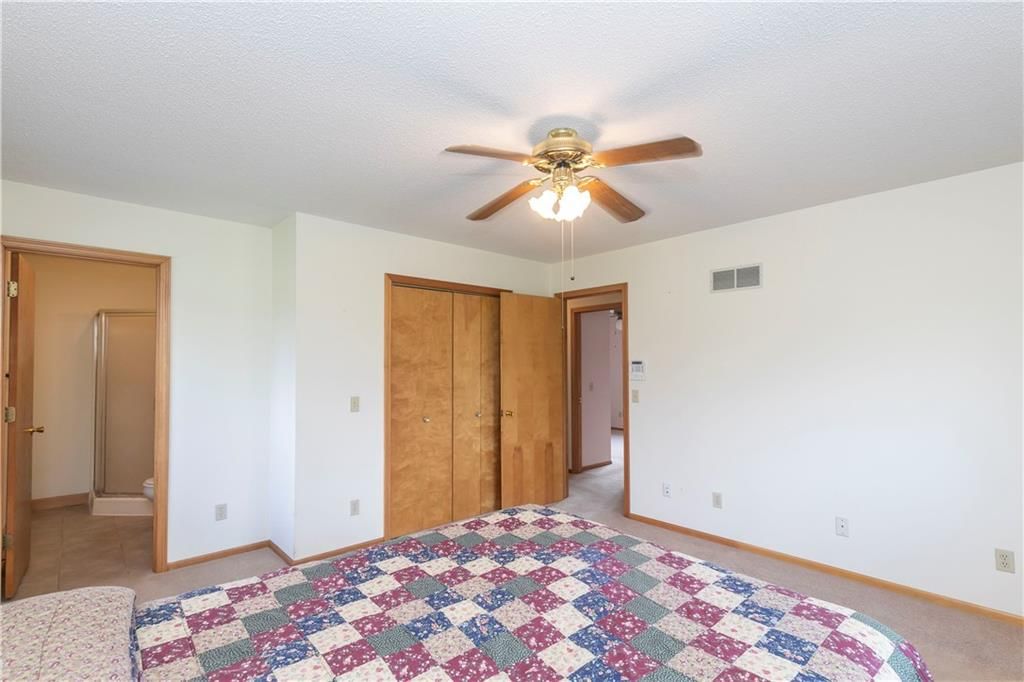 24069 Chieftain Road — photo 33