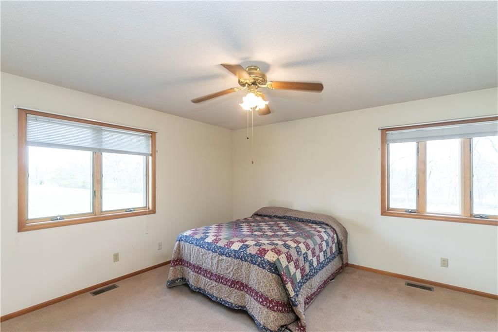 24069 Chieftain Road — photo 35
