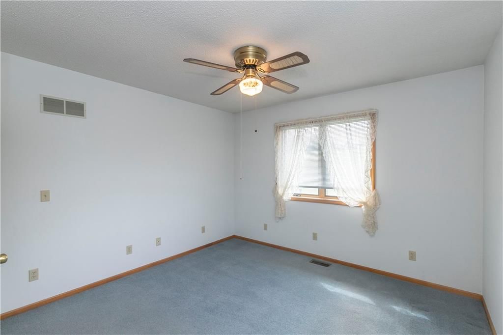 24069 Chieftain Road — photo 41