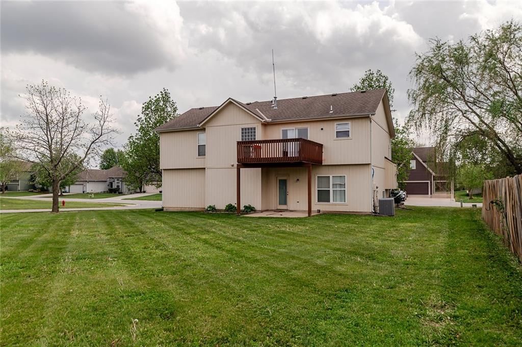 12212 Clubhouse Drive — photo 3