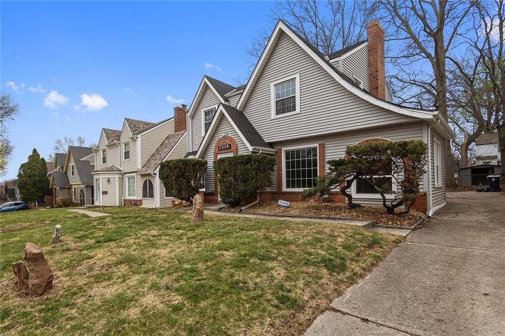 7339 Holmes Road, Kansas City, MO