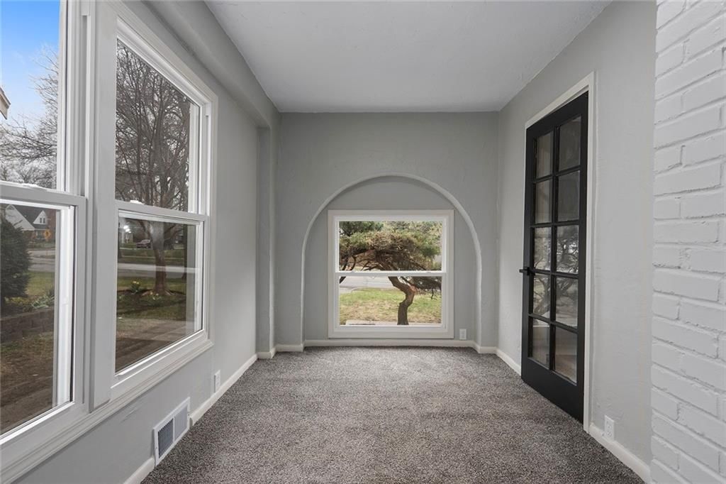 7339 Holmes Road — photo 26