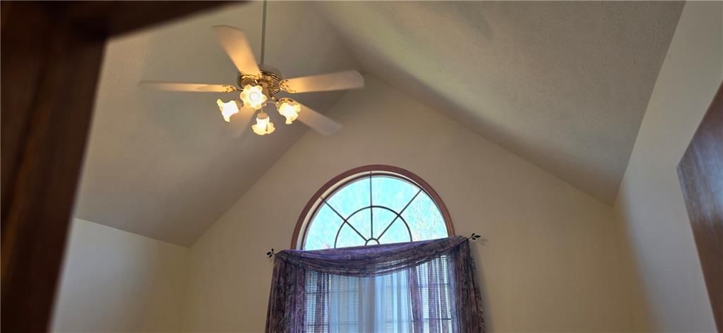 1250 Columbine Circle — photo 55