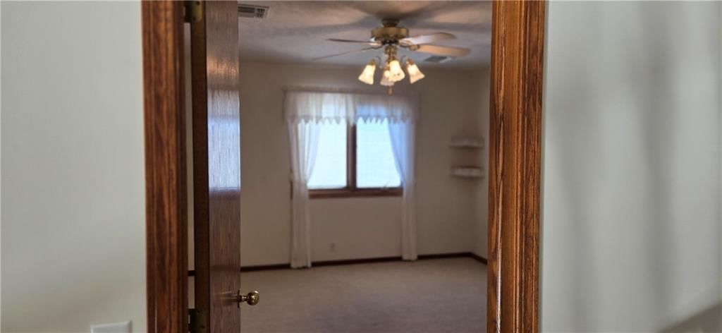 1250 Columbine Circle — photo 59