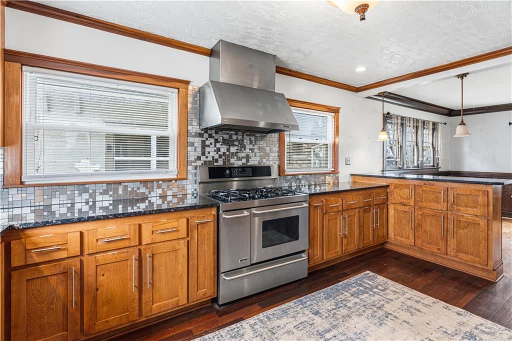 3346 Benton Boulevard — photo 12