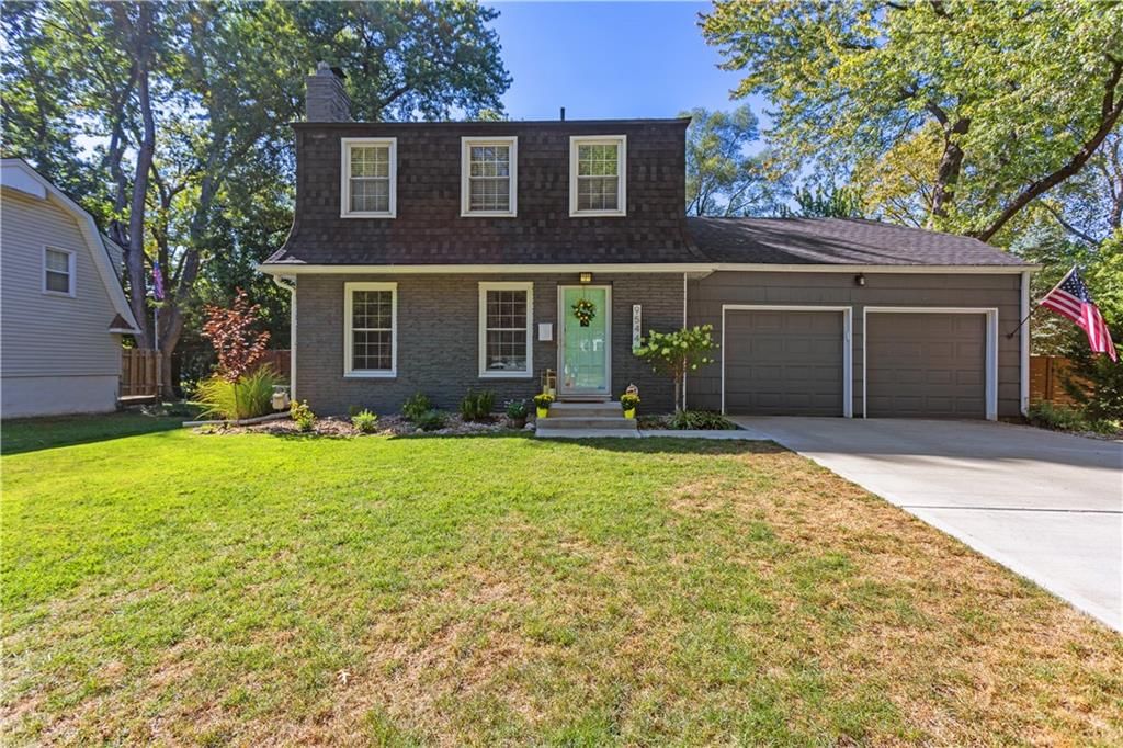9544 Roe Avenue, Overland Park, KS