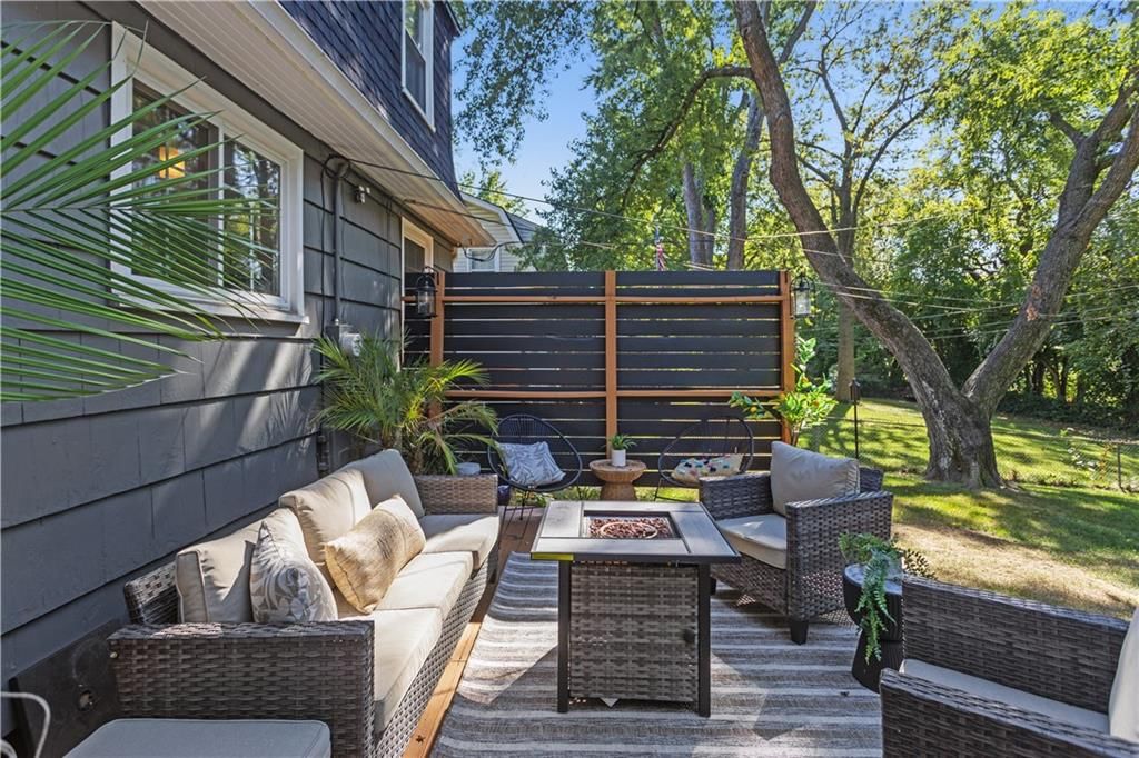 9544 Roe Avenue — photo 24