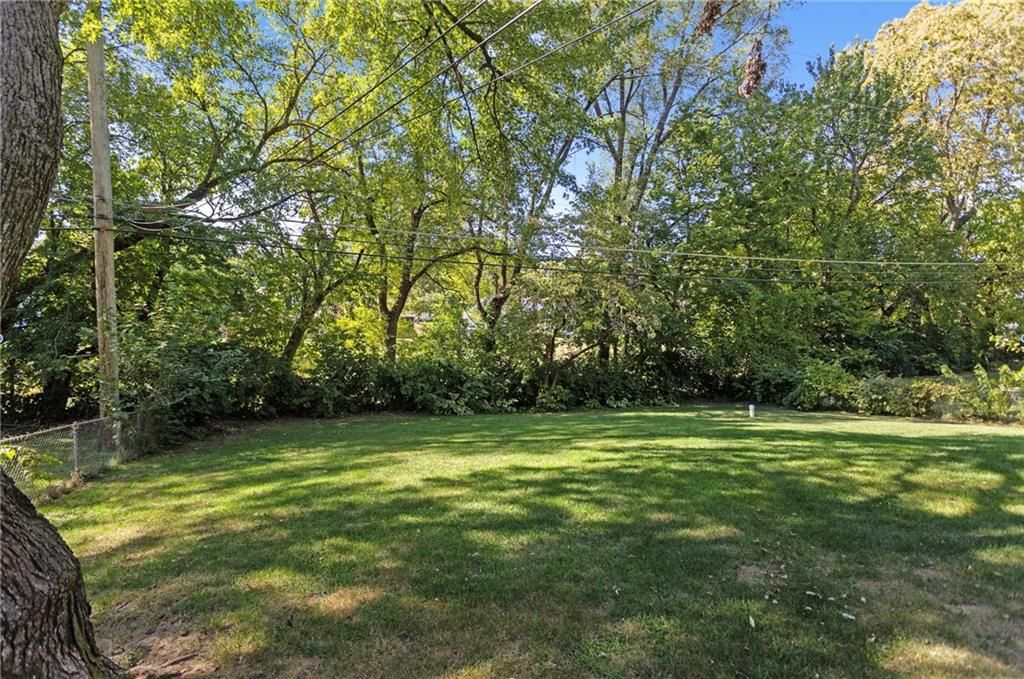 9544 Roe Avenue — photo 28