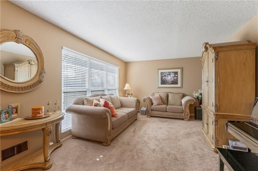 11030 N Charlotte Street — photo 13