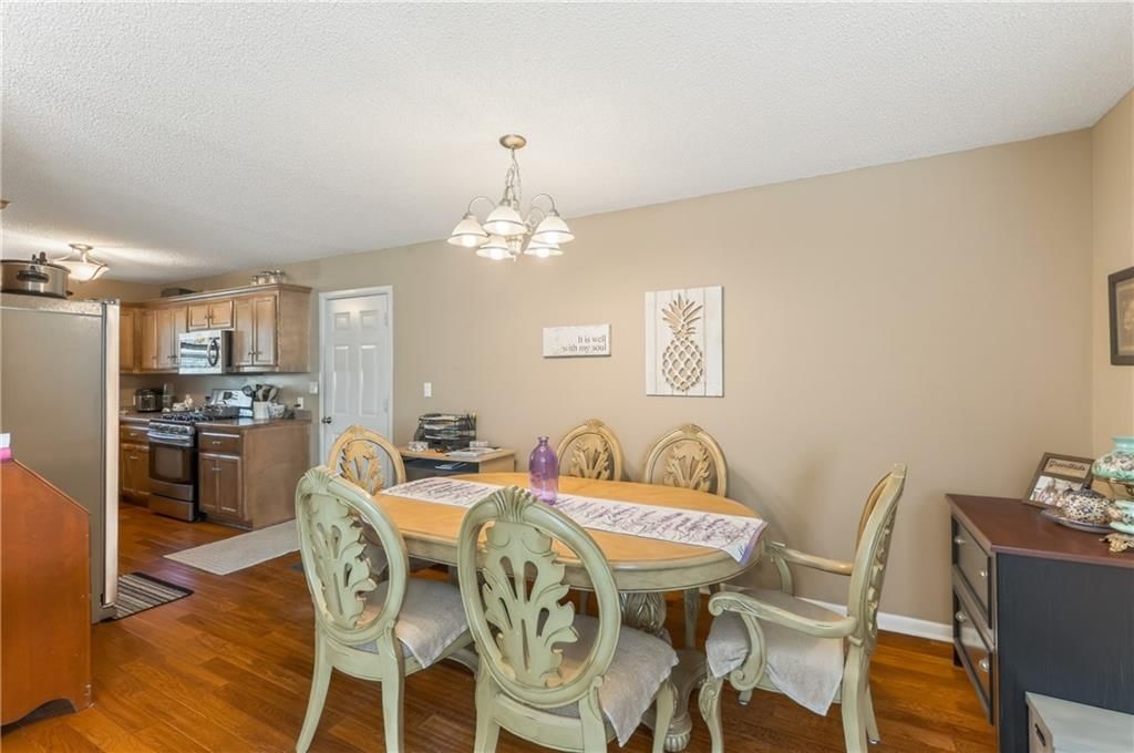 11030 N Charlotte Street — photo 17