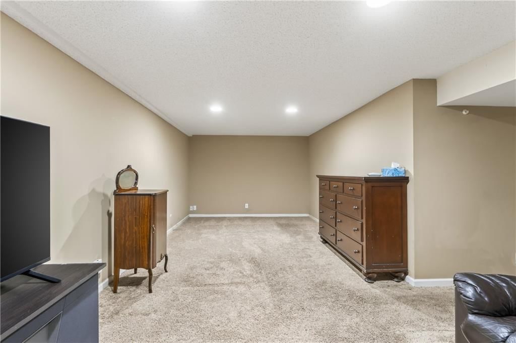 11030 N Charlotte Street — photo 28