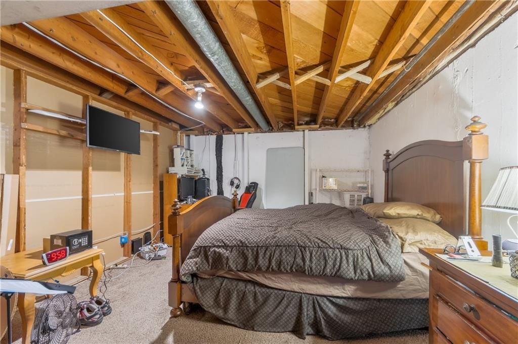11030 N Charlotte Street — photo 32