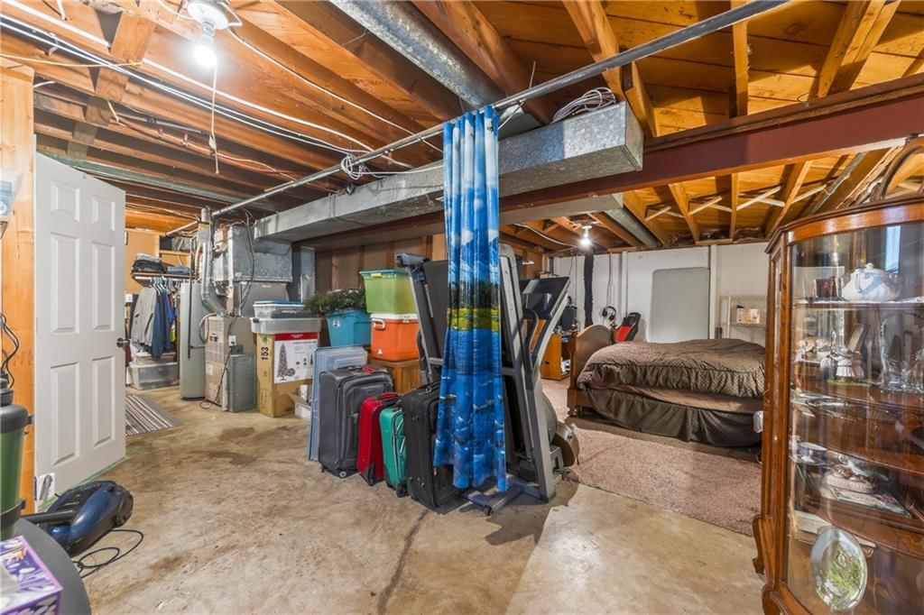 11030 N Charlotte Street — photo 33