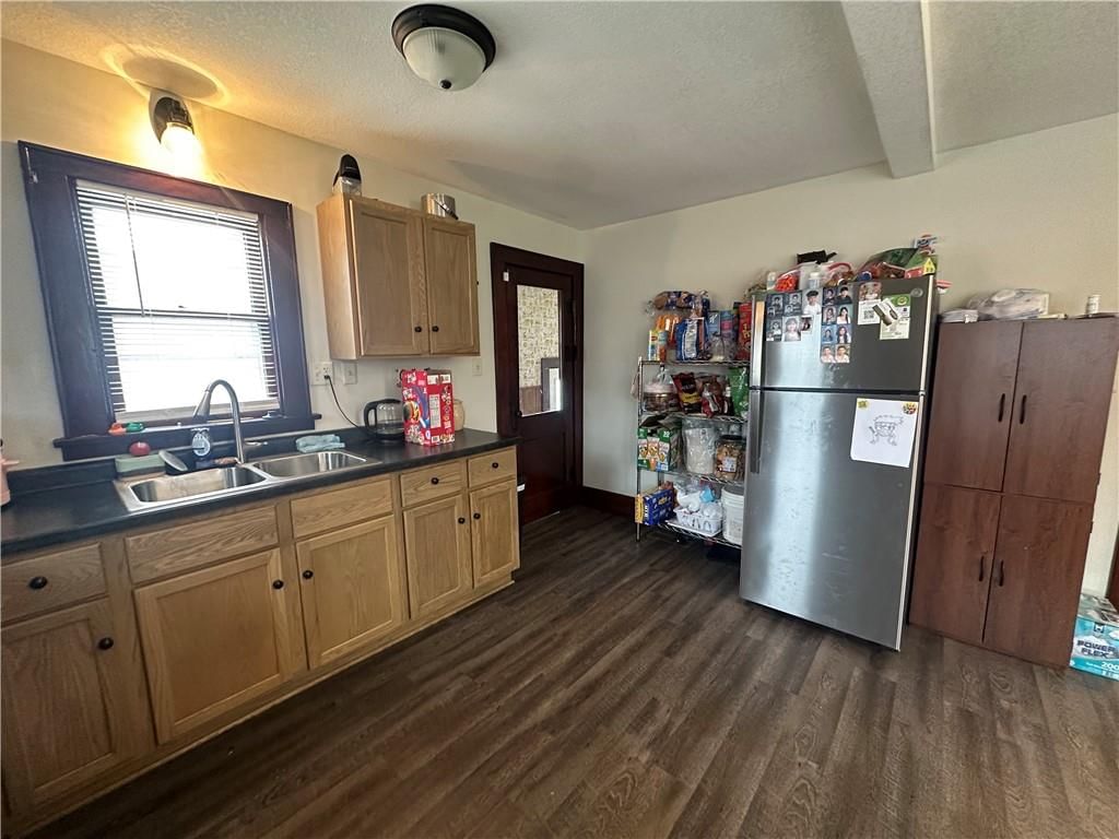 421 W 3RD Street — photo 3