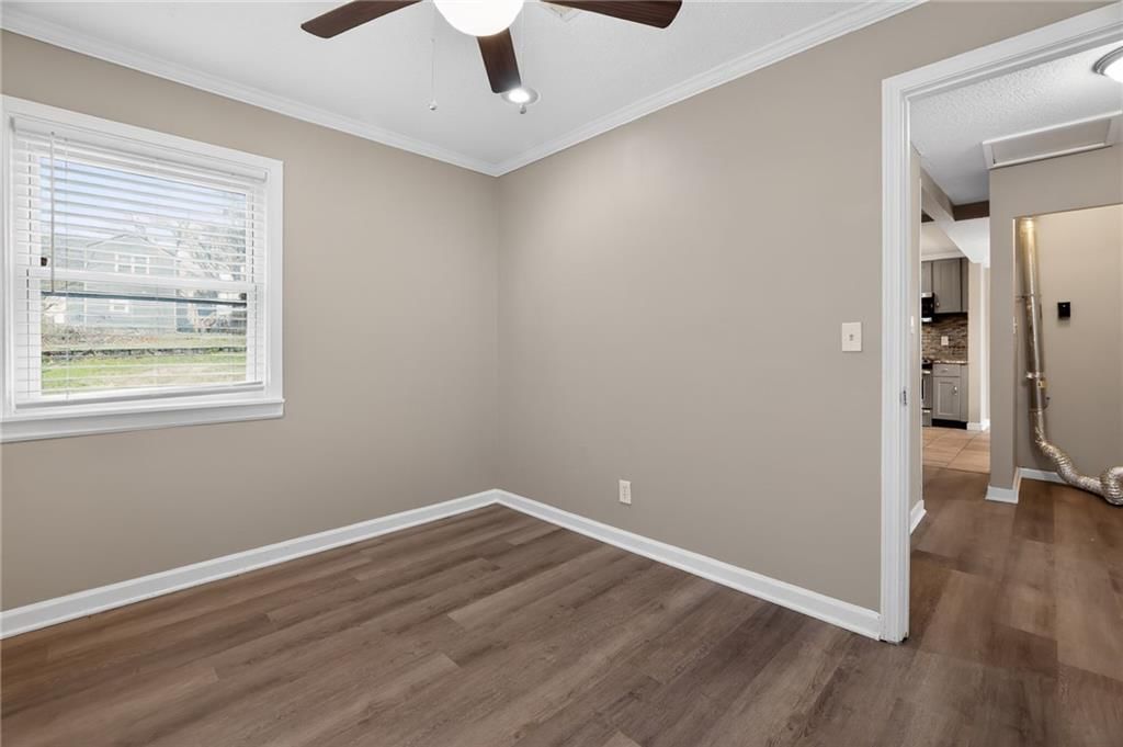 6315 S Benton Avenue — photo 6