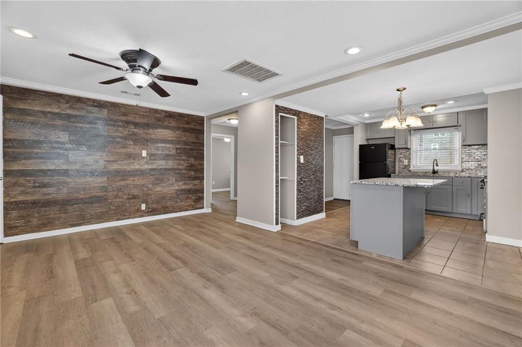 6315 S Benton Avenue — photo 7