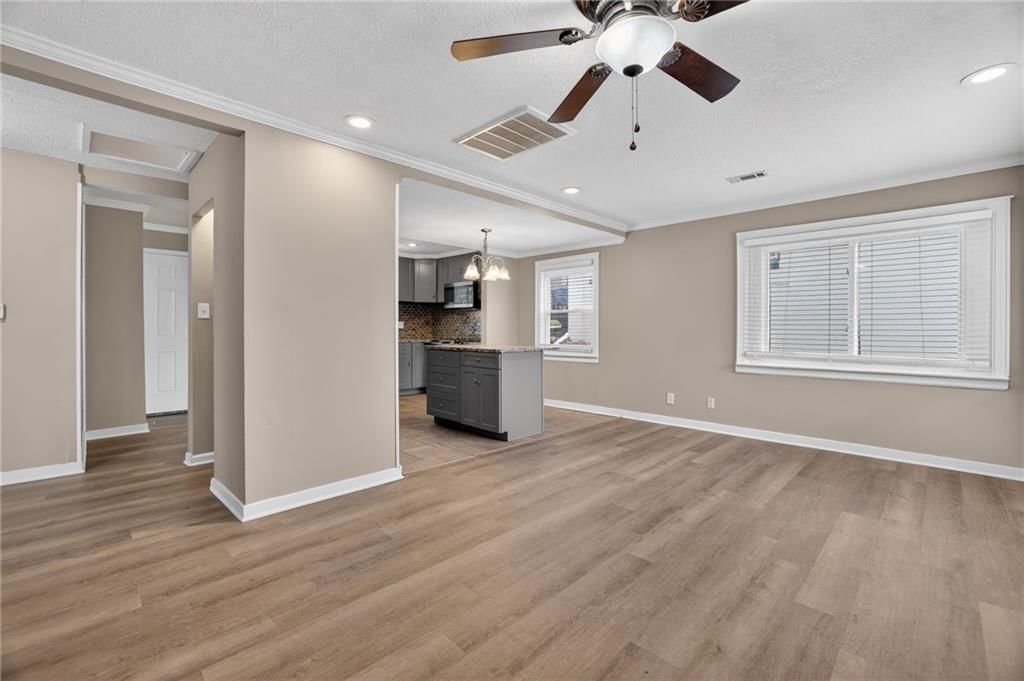 6315 S Benton Avenue — photo 9