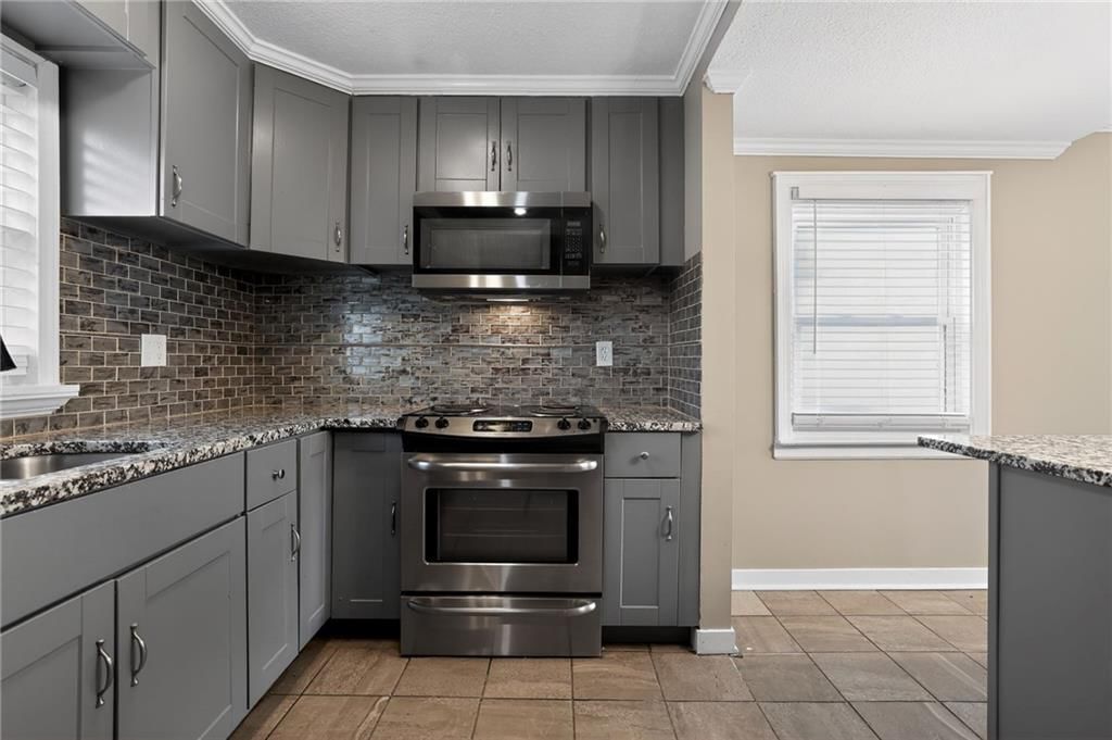 6315 S Benton Avenue — photo 12