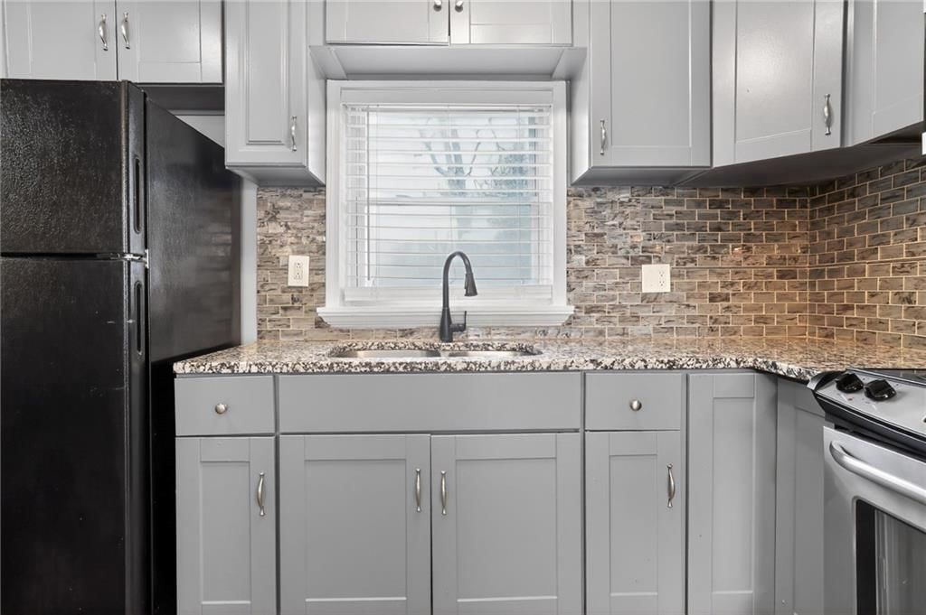 6315 S Benton Avenue — photo 14