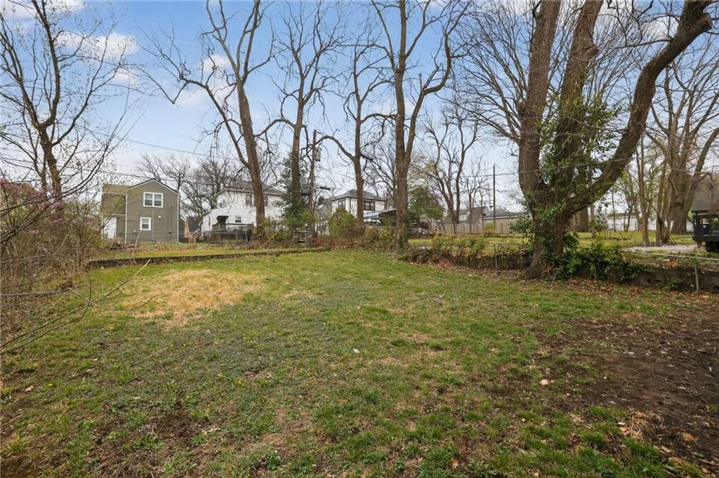 6315 S Benton Avenue — photo 30