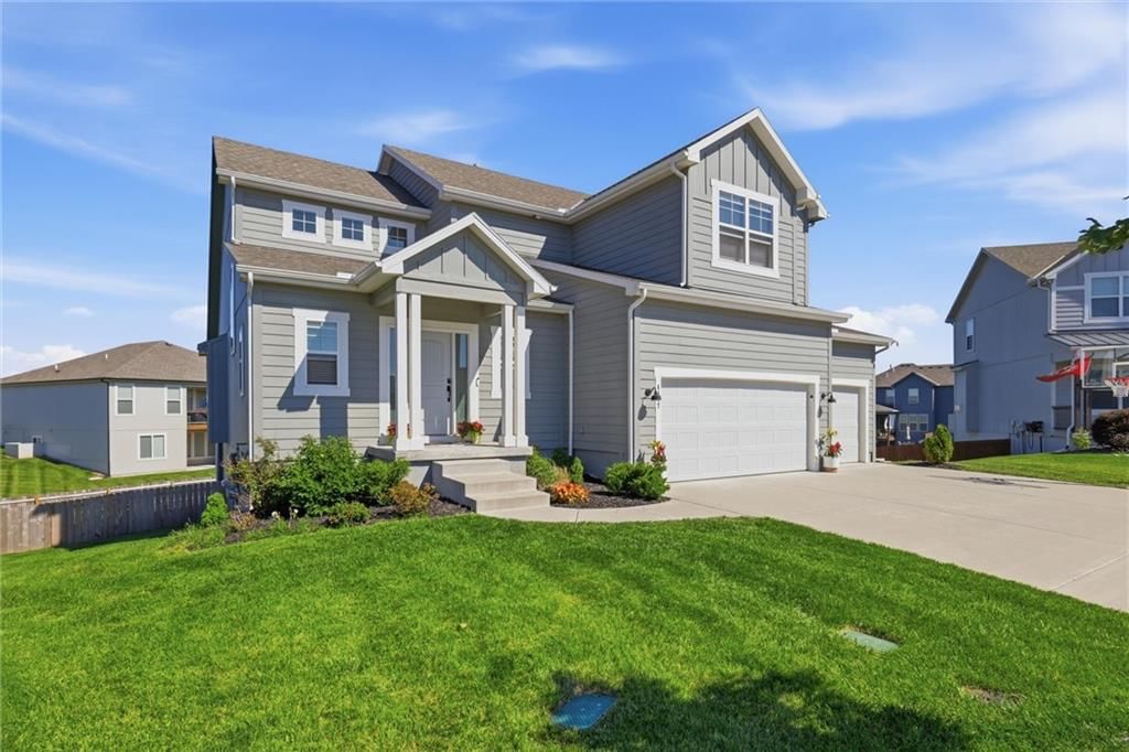 4417 SW Tanzanite Circle — photo 2