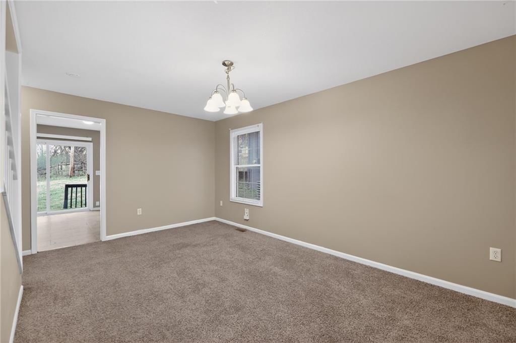 527 Oakland Avenue — photo 19
