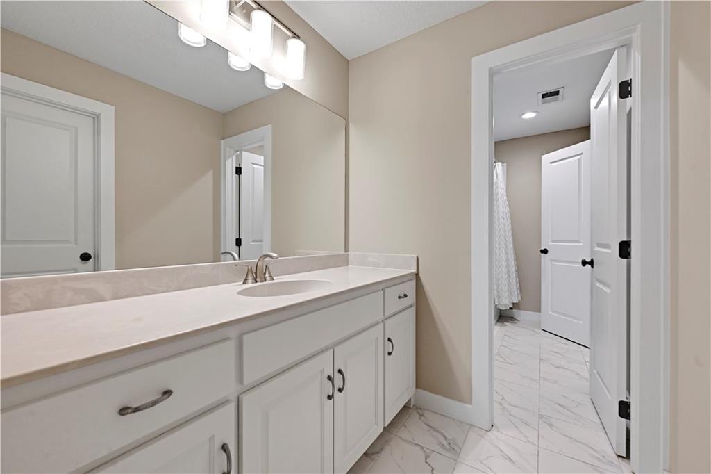9149 Green Road — photo 32
